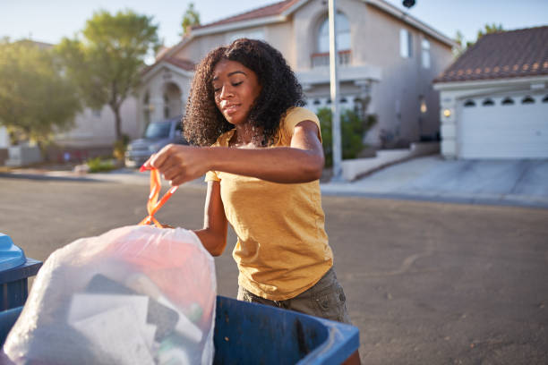 Basement Cleanout Services in North Chicago, IL